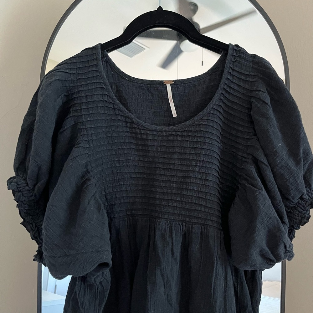 Free People Black Puff Sleeve Tunic Blouse - Picture 2 of 6